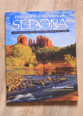 20140426_Discover-the-Wonders-of-Sedona-book-w-plank-bckgrnd-300dpi1
