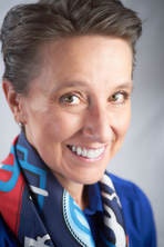 Dr. Carolyn Martin 