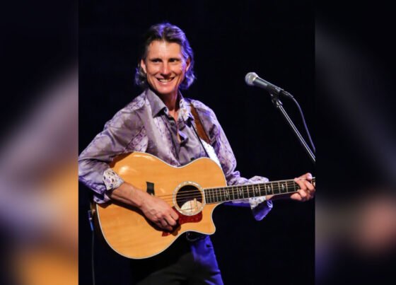 Celebrate the spirit, songs and stories of Neil Diamond when world-renowned singer, songwriter and entertainer William Florian brings his live show and concert “The Neil Diamond Story” to Sedona. Florian is a former member of the famous 1960’s group The New Christy Minstrels.