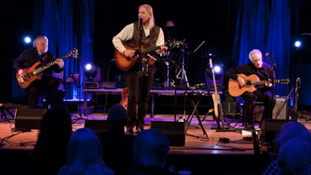 Renowned Gordon Lightfoot Tribute Artist, Eric Elison brings his incredible performance to Sedona for an unforgettable celebration of the music of Gordon Lightfoot.