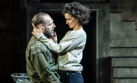 Tony and BAFTA Award winner Ralph Fiennes and Olivier Award winner Indira Varma star in a brand-new full-voltage visceral production of William Shakespeare’s “Macbeth”.