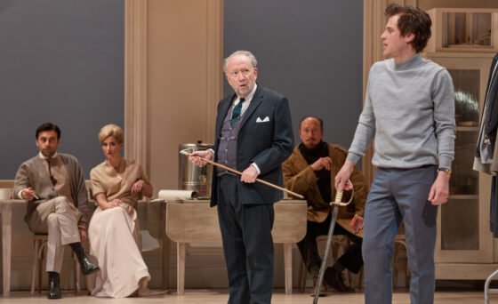 Sedona Film Fest presents ‘The Motive and the Cue’ premiere June 2 and 5 Sam Mendes directs Mark Gatiss as John Gielgud and Johnny Flynn as Richard Burton in the fierce and funny new play “The Motive and the Cue”. The award-winning best new play was filmed live during a sold-out run at the National Theatre.