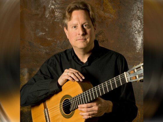 Grammy Award-winning guitarist Jason Vieaux