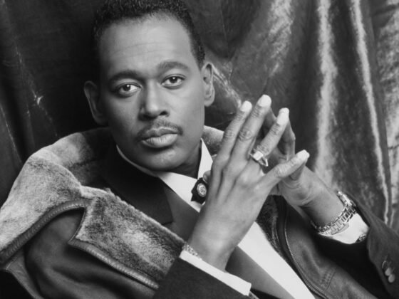 “Luther: Never Too Much” chronicles the story of vocal virtuoso Luther Vandross, using a wealth of rarely seen archives and interviews with his closest friends and musical collaborators including Mariah Carey, Dionne Warwick, Valerie Simpson and Roberta Flack.