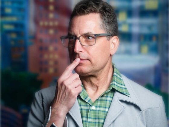 Sedona Film Fest presents Stand-Up Comedy Night Nov. 17 The Sedona International Film Festival is proud to present Stand-Up Comedy Night live onstage at the Mary D. Fisher Theatre on Sunday, Nov. 17 featuring headliner Robert Mac with Keith Ellis opening the evening.