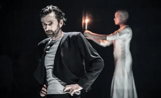 David Tennant and Cush Jumbo lead a stellar cast in a new 5-star production of Shakespeare’s “Macbeth”, filmed live at the Donmar Warehouse in London. Unsettling intimacy and brutal action combine at breakneck speed as Max Webster directs this tragic tale of love, murder, and nature’s power of renewal.