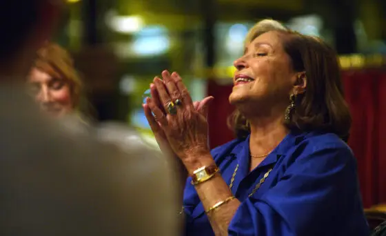 Rose, 78 years old, has just lost her adored and respected husband. When grief gives way to a powerful impulse to live, the whole balance of the family is upset. Eager to recreate herself as an independent and desirable woman, Rose learns that it’s OK to prioritize her happiness as well.