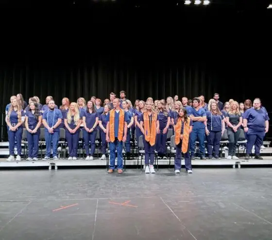 48 future RNs, 11 nursing bachelor’s degree earners feted during joyous Yavapai College pinning ceremony