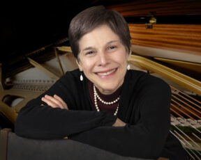 Cynthia Raim Pianist