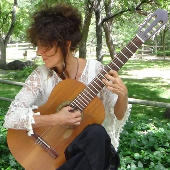 In Living Room Music Series Welcomes Singer-Songwriter Gina Machovina on Sept. 14 at Mary D. Fisher Theatre