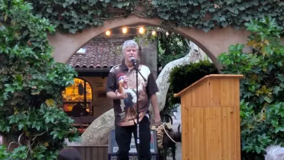 Verses in the Village - Autumn poetry readings in Tlaquepaque