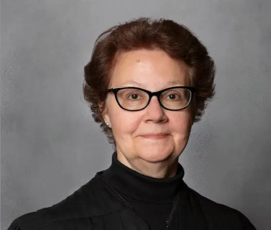 JUDGE TINA R. AINLEY ANNOUNCES RETIREMENT FROM THE YAVAPAI COUNTY SUPERIOR COURT BENCH