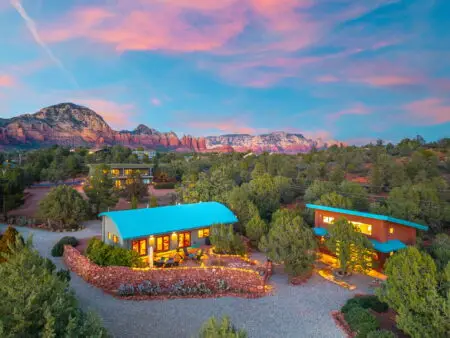 Stunning Modern Home for Sale in Sedona Stunning Modern Home for Sale in Sedona