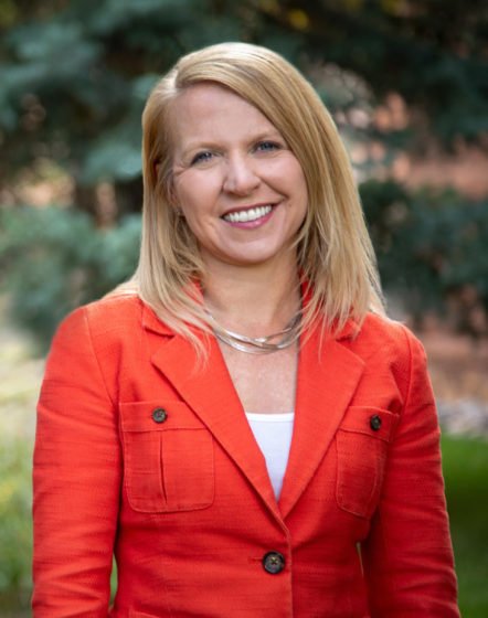 Arizona leaders earn 2021 Flinn-Brown Awards Joanne Keene