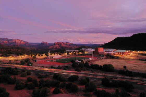 stock biz sedonaoakcreekschool02