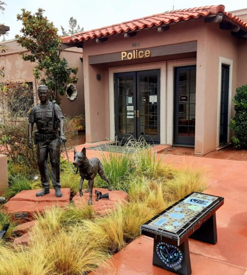 Come attend the Police Department’s Community Outreach Event at The Hub stock city police02