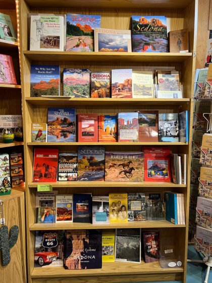 stock museum giftstore02