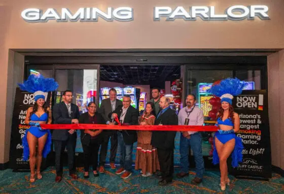 Cliff Castle Casino Celebrates Grand Opening of New Smoke-Friendly Gaming Parlor unnamed 7